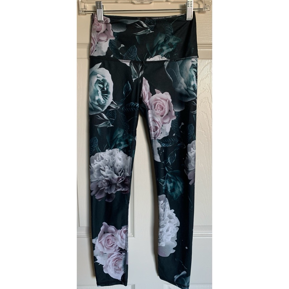 Noli Active XS Black Floral Leggings